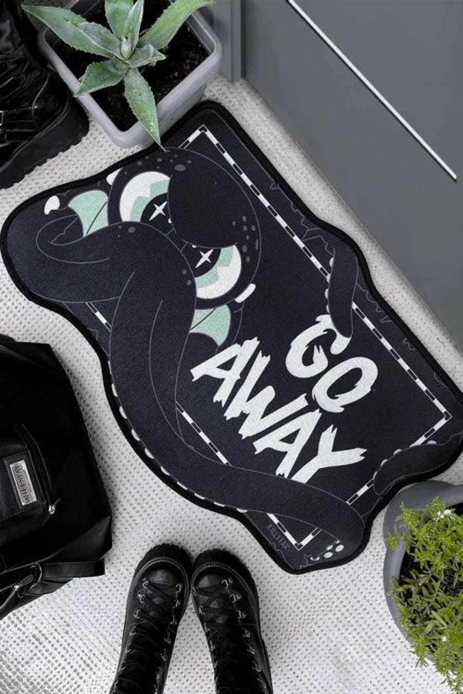 Dark Alternative | * Killstar Go Away Doormat Cthulhu