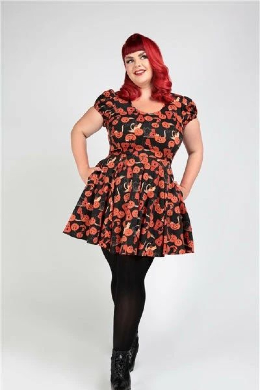 Dark Alternative | * Collectif Zita Skater Dress In Pumpkins And Cats Print