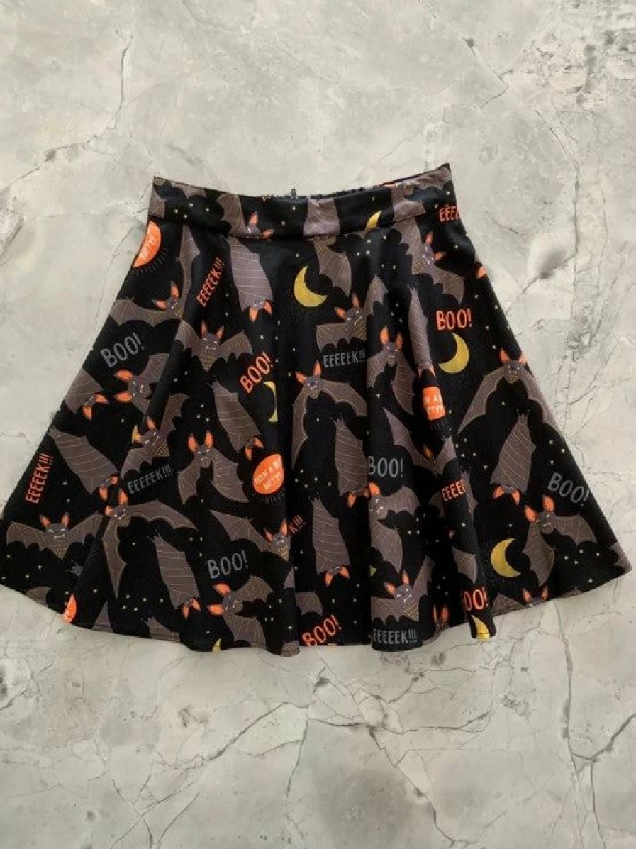 Dark Alternative | * Retrolicious Skater Skirt In Feelin' Batty Halloween Print